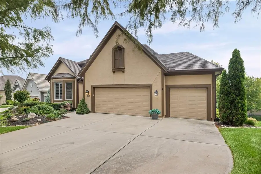 20306 W 99th Terrace, Lenexa, KS 66220 - #3