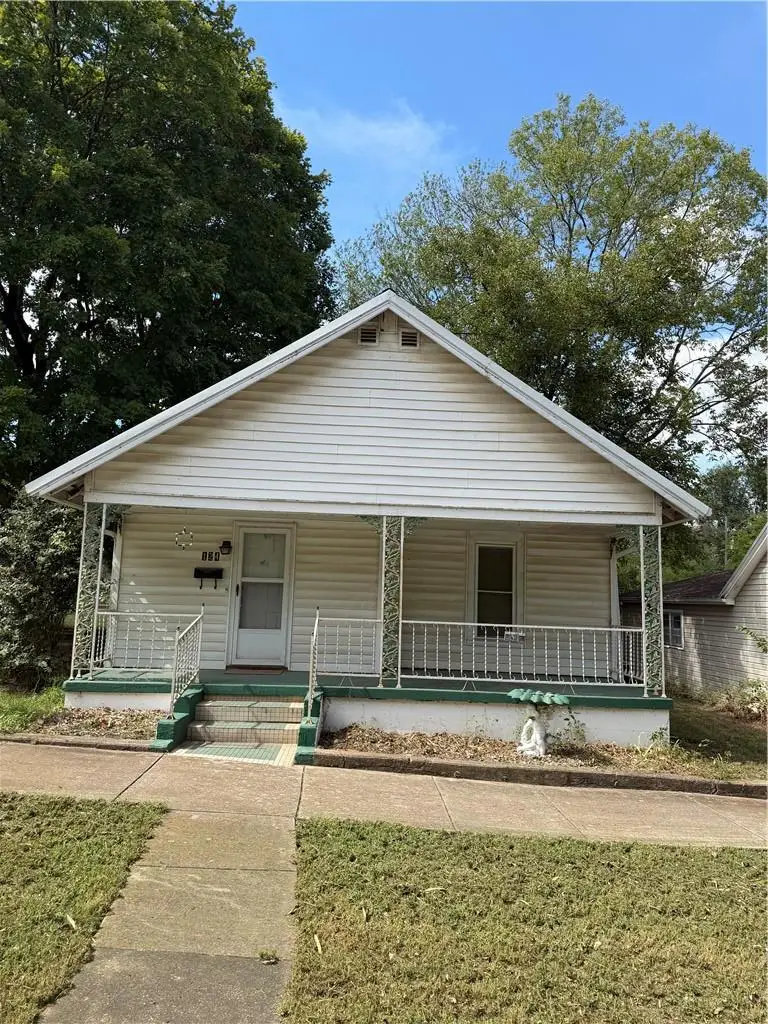 124 S Barbee Street, Fort Scott, KS 66701 - #1