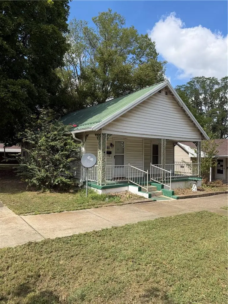 124 S Barbee Street, Fort Scott, KS 66701 - #3