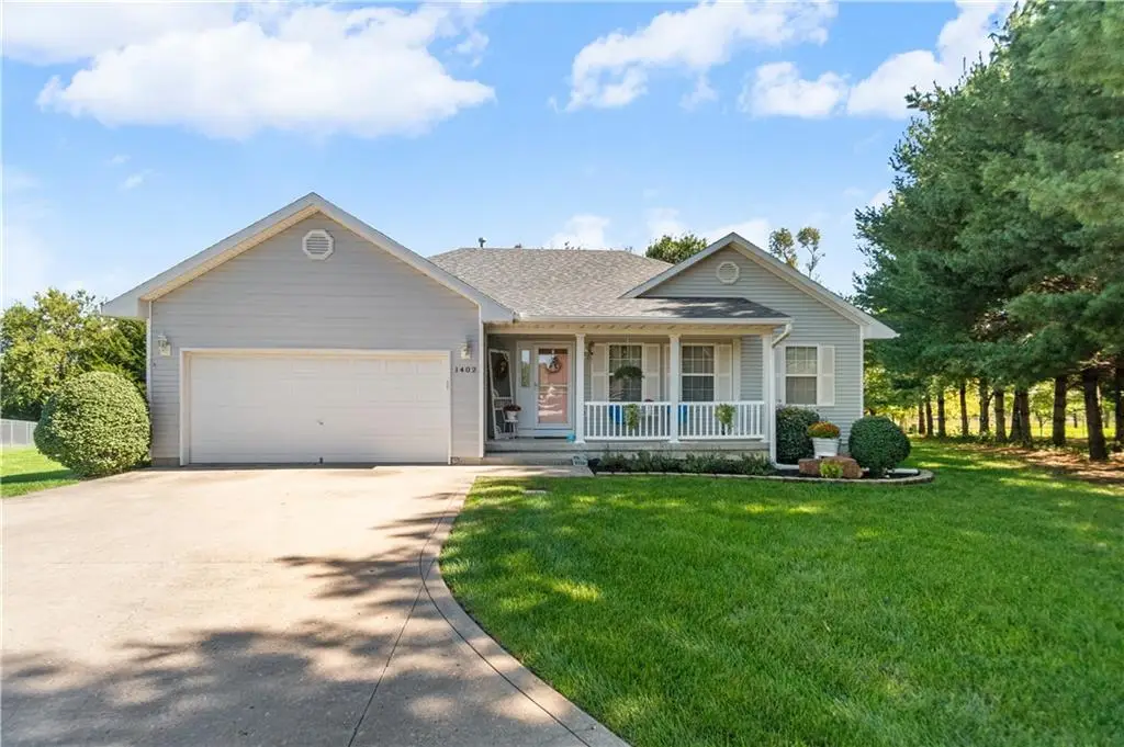 1402 Sam Den Circle, Cameron, MO 64429 - #1