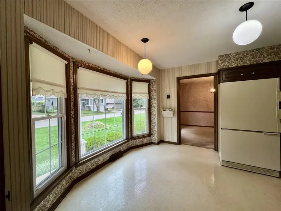 14908 E 33rd Street S, Independence, MO 64055 - #3