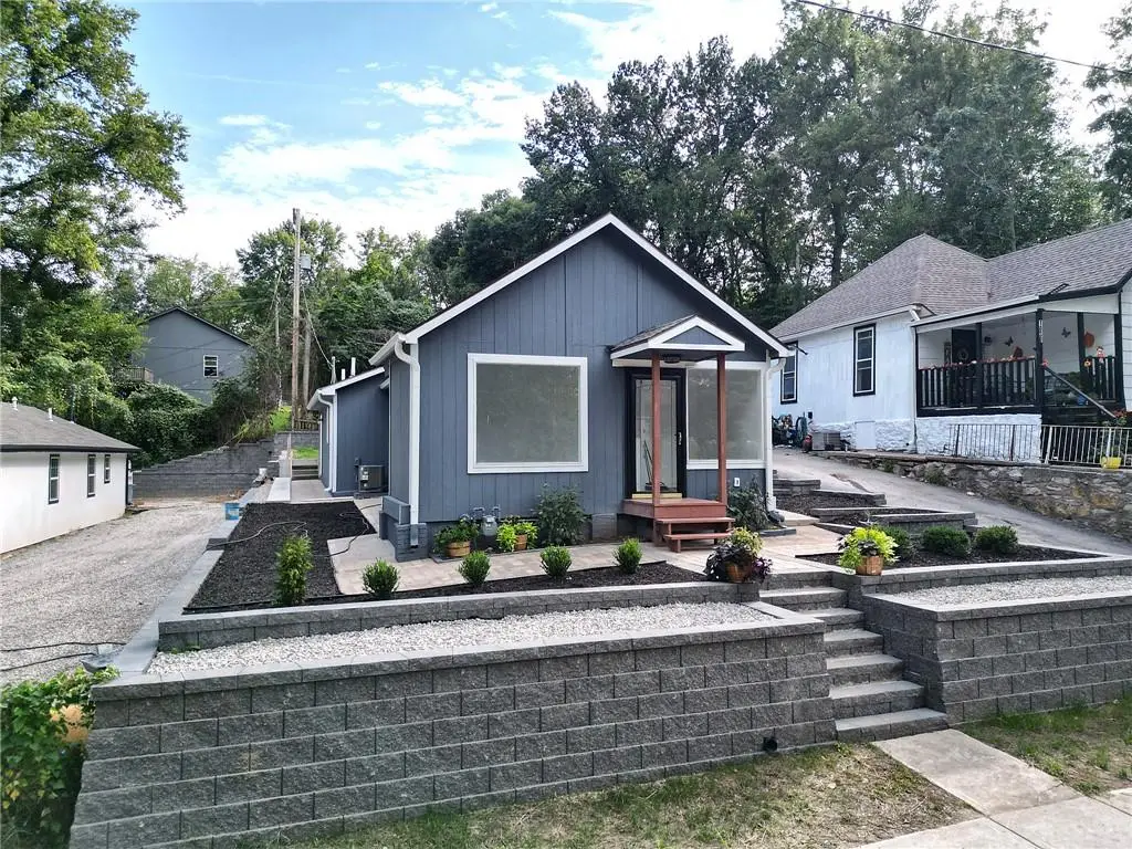 1033 Tenny Avenue, Kansas City, KS 66102 - #1