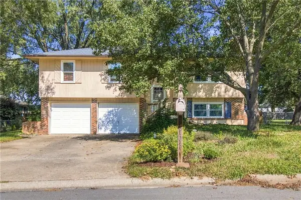 103 Fairview Avenue, Warrensburg, MO 64093