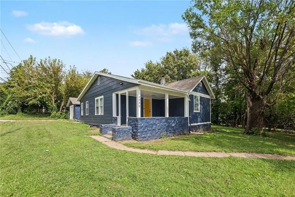 2000 E 82nd Street, Kansas City, MO 64132 - #1