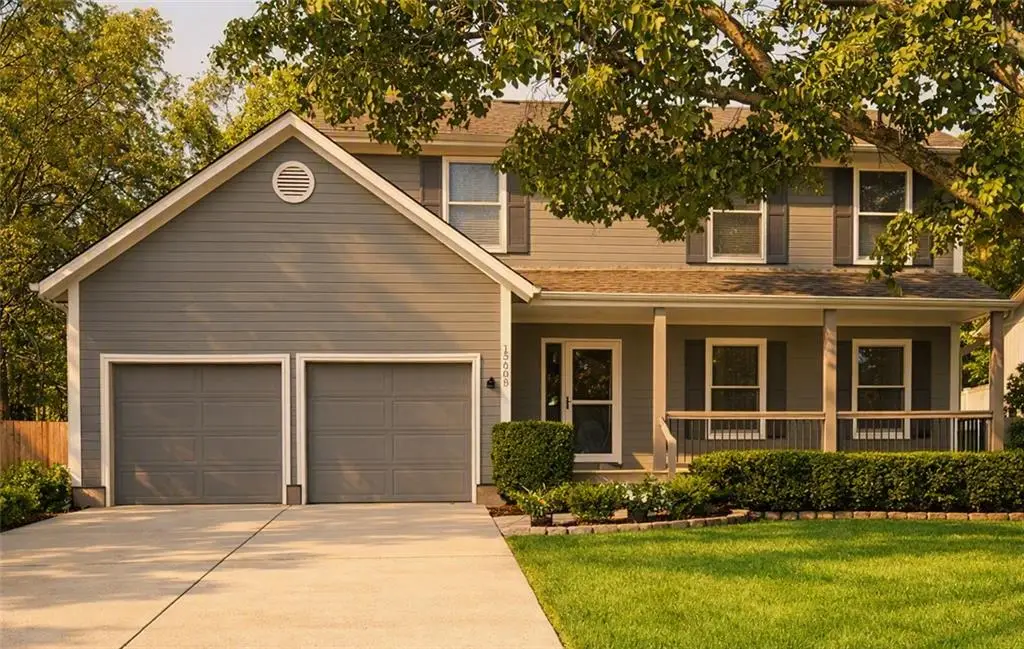 15500 Glenwood Avenue, Overland Park, KS 66223 - #1