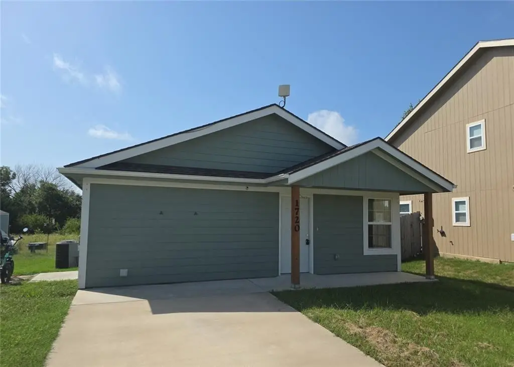 1720 Elderberry Lane, Ottawa, KS 66067 - #1