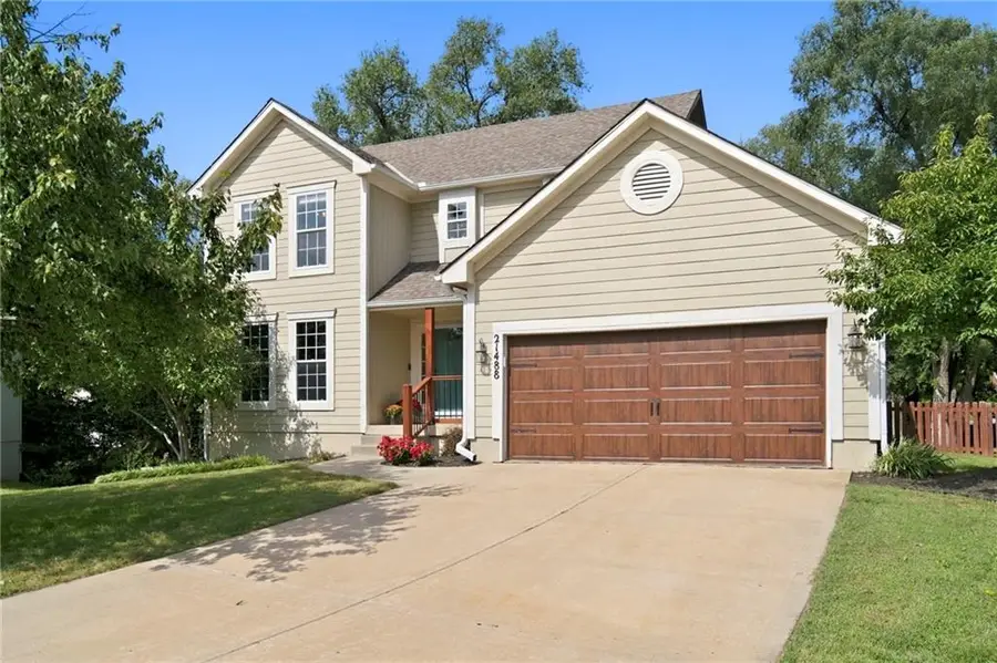21488 W 121st Terrace, Olathe, KS 66061 - #2