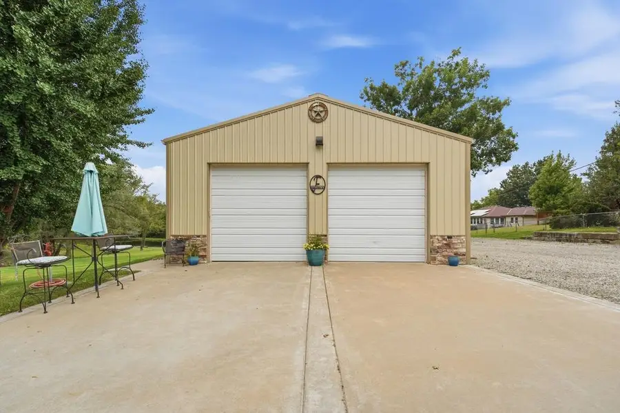4110 Hughes Road, Leavenworth, KS 66048 - #2
