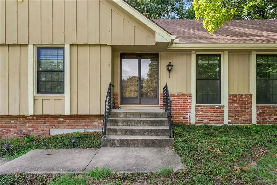 4724 Mullen Road, Shawnee, KS 66216 - #2