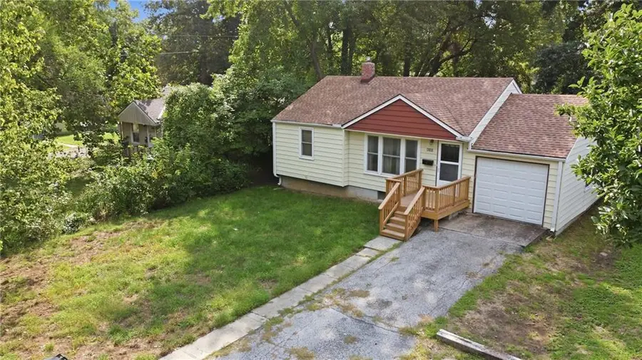 9209 E 67th Terrace, Raytown, MO 64133 - #3