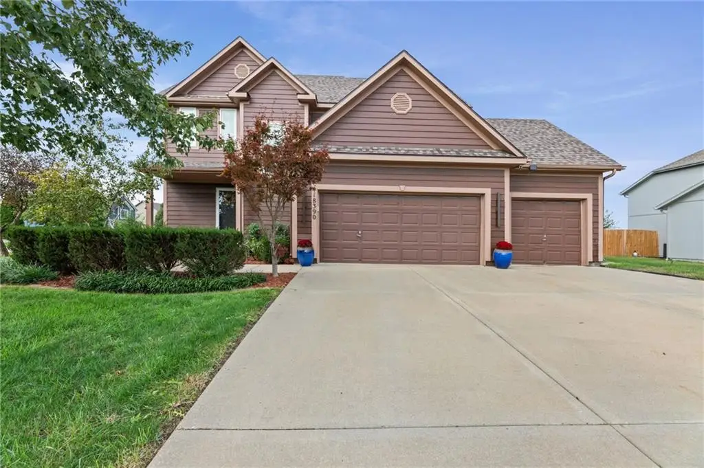 18390 Butternut Street, Gardner, KS 66030 - #1