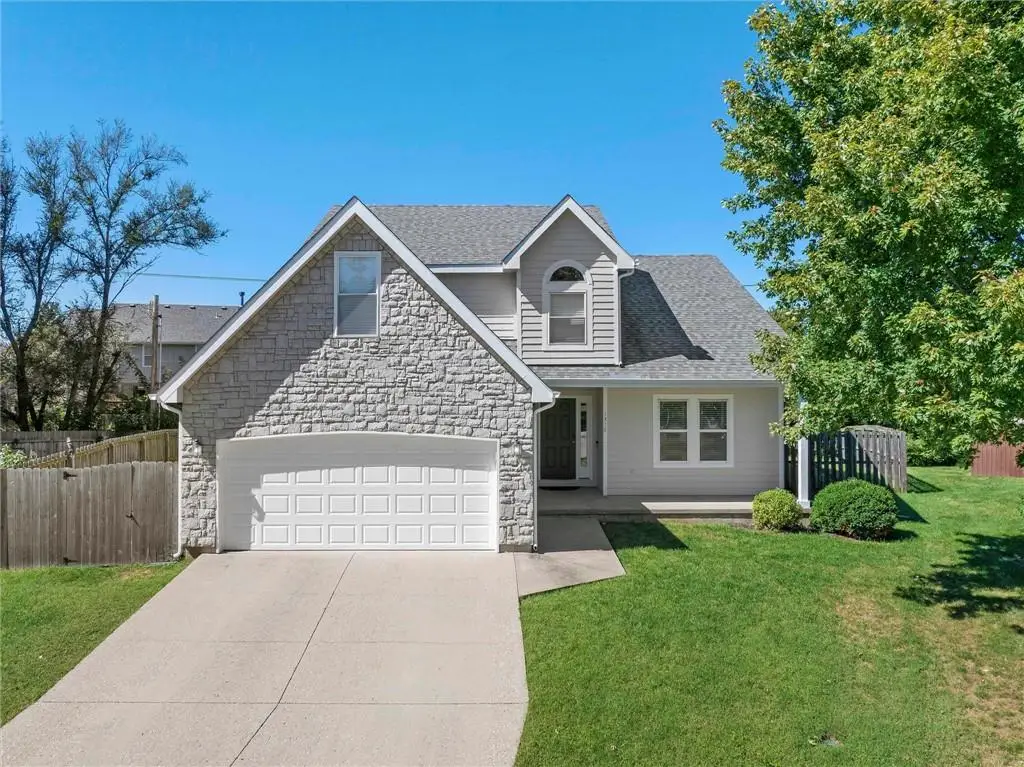 1310 S Pin Oak Circle, Ottawa, KS 66067 - #1