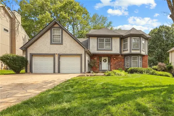 8408 Acuff Lane, Lenexa, KS 66086