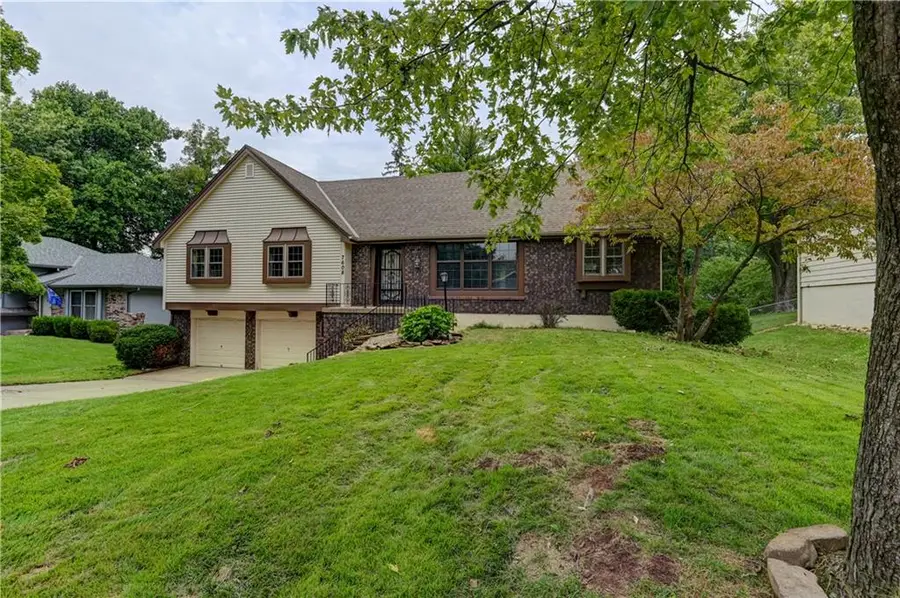 7608 NW 69th Street, Kansas City, MO 64152 - #2