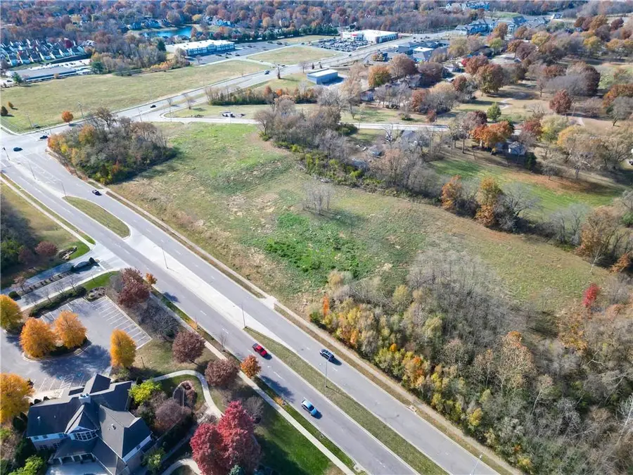 8500 N Baughman Road, Kansas City, MO 64154 - #2