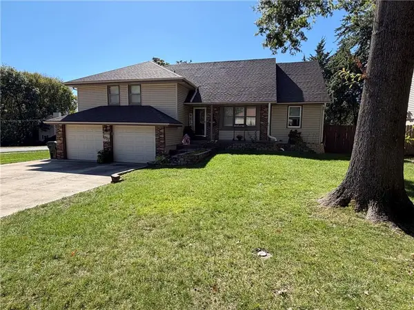 1917 Thornton Street, Leavenworth, KS 66048