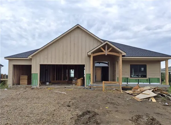 4478 Tee Box Drive, Basehor, KS 66007