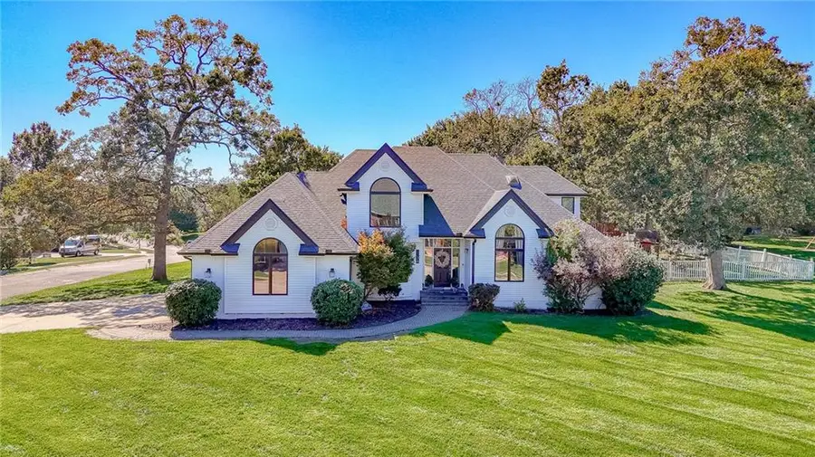 1226 Pembrooke Drive, Warrensburg, MO 64093 - #2