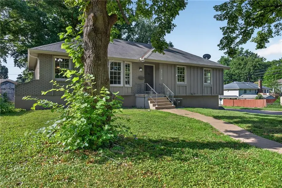 12001 E 57th Street, Kansas City, MO 64133 - #2