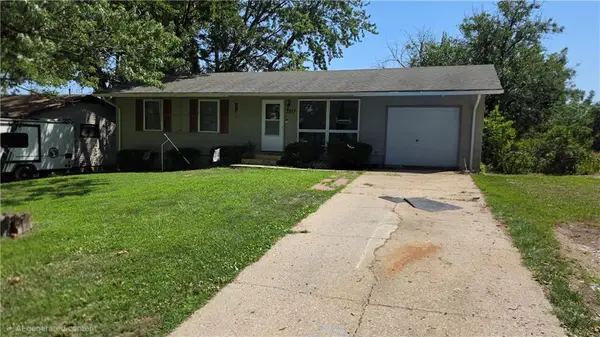 7307 NW 84th Terrace, Kansas City, MO 64153
