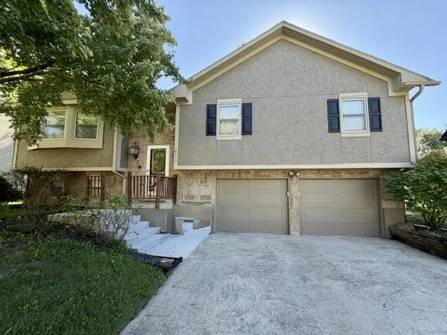 14915 W Peppermill Drive, Olathe, KS 66062 - #1
