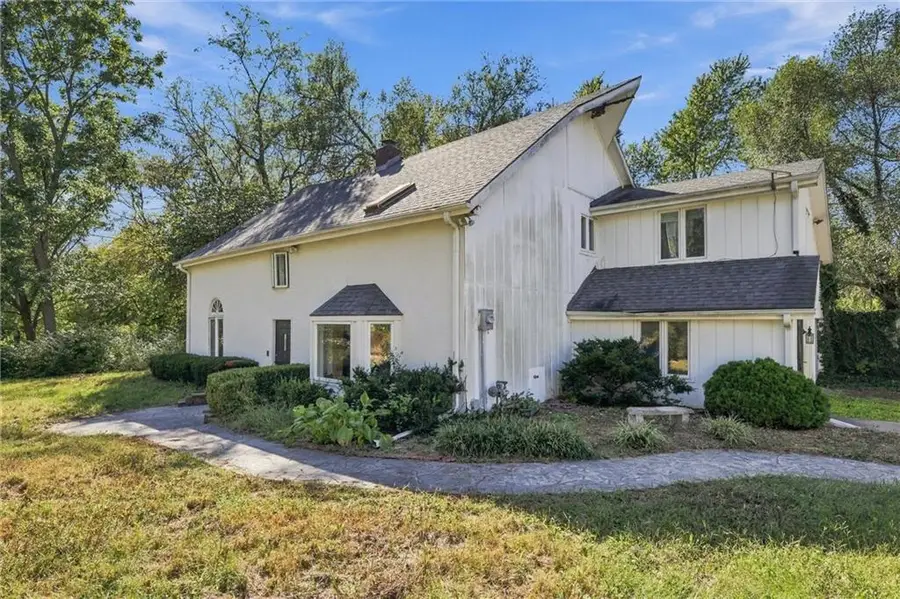 32701 E Pink Hill Road, Grain Valley, MO 64029 - #2