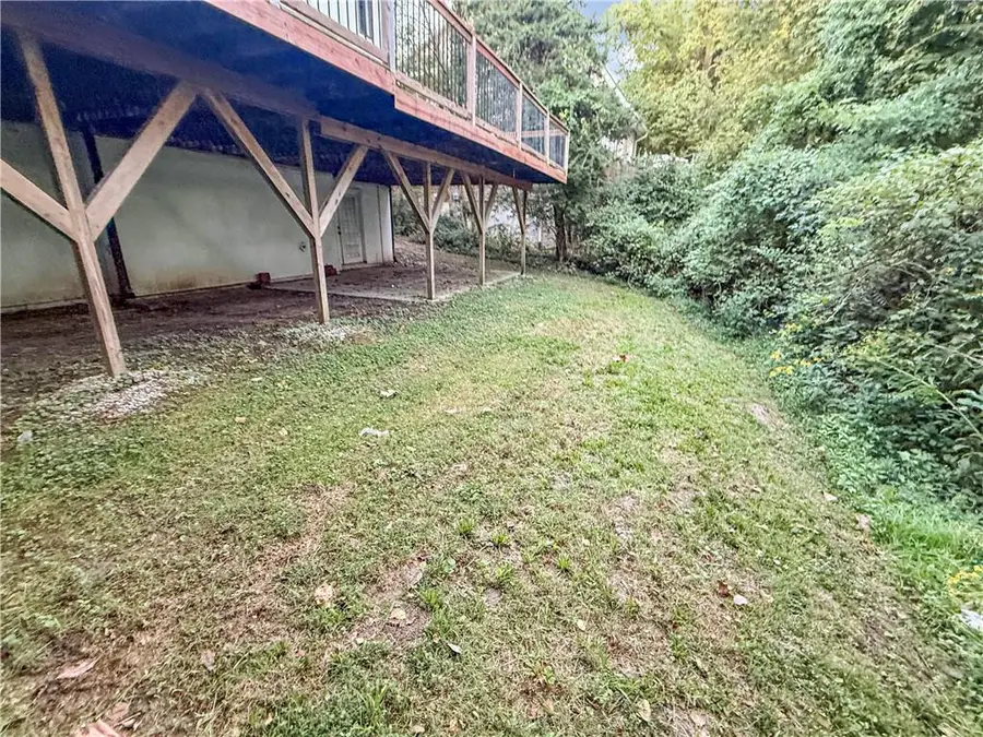 5510 NW Verlin Drive, Parkville, MO 64152 - #3