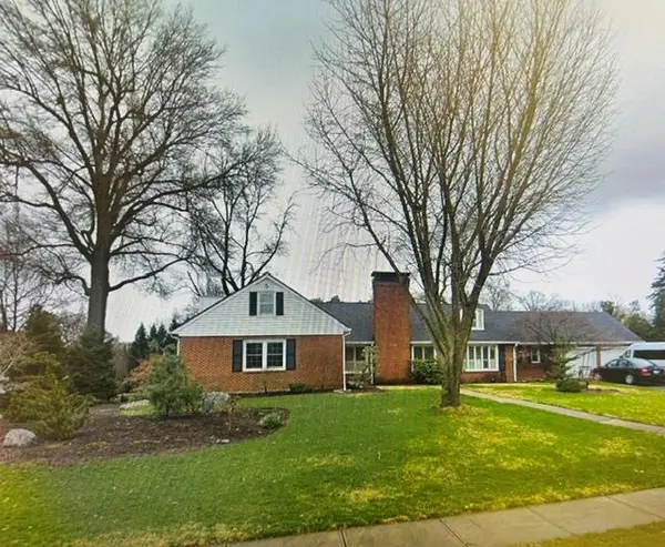 1201 W 60th Terrace, Kansas City, MO 64113