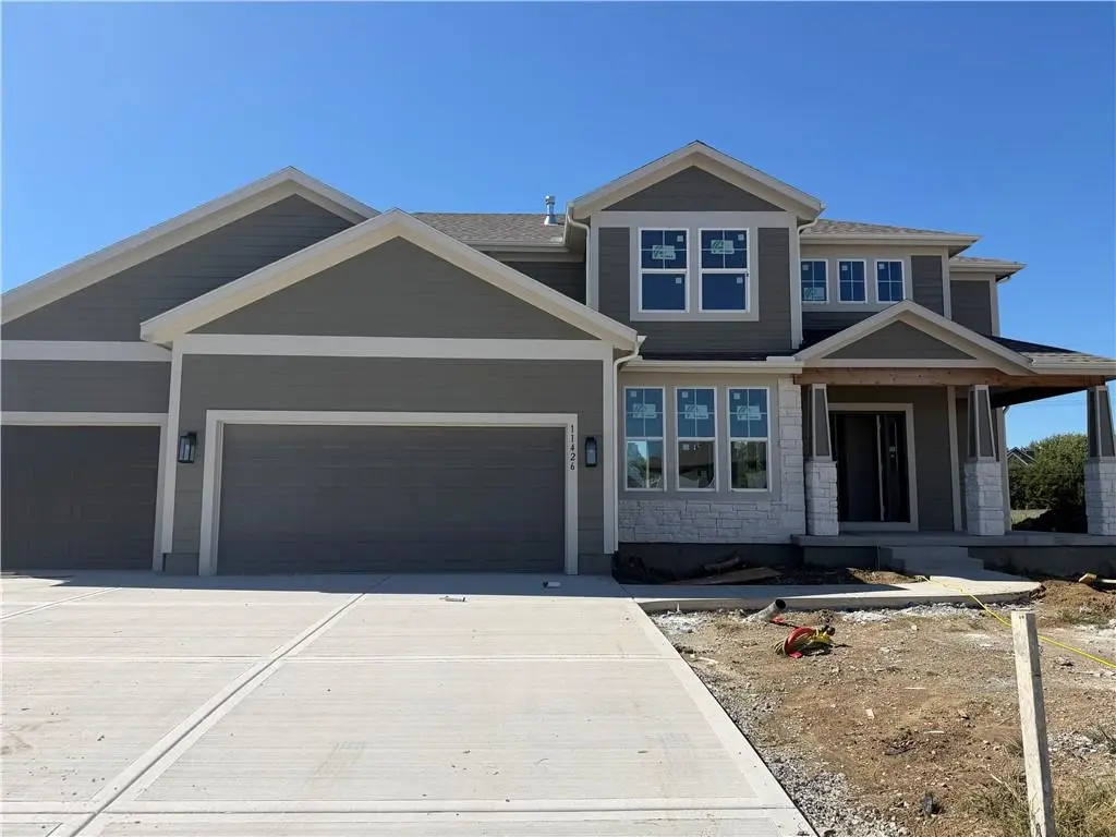 11426 S Emerald Street, Olathe, KS 66061 - #1