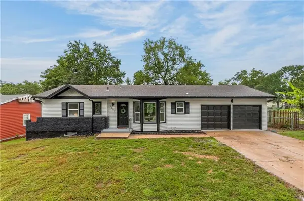 9609 E 79th Street, Raytown, MO 64138