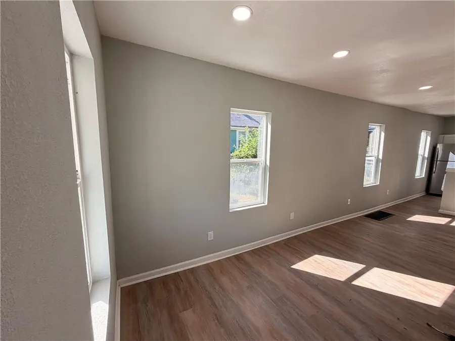 1304 S 40th Street, Kansas City, KS 66106 - #2