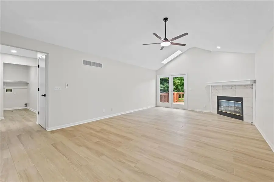 1203 E 118 Terrace, Kansas City, MO 64131 - #3