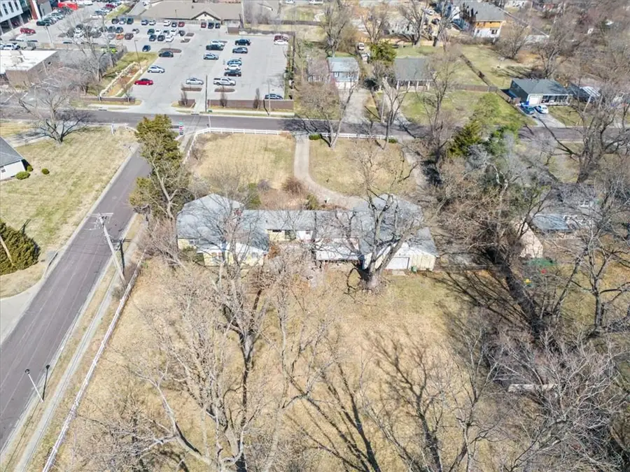 6909 W 82nd Street, Overland Park, KS 66204 - #3