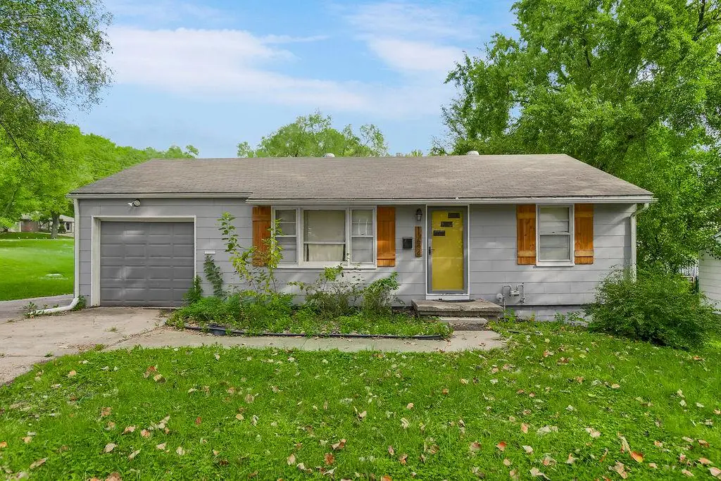 11604 E 55th Street, Raytown, MO 64133 - #1