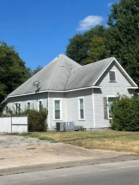 508 W 4th Street, Pittsburg, KS 66762