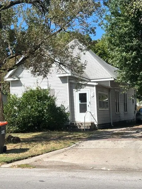 508 W 4th Street, Pittsburg, KS 66762 - #2