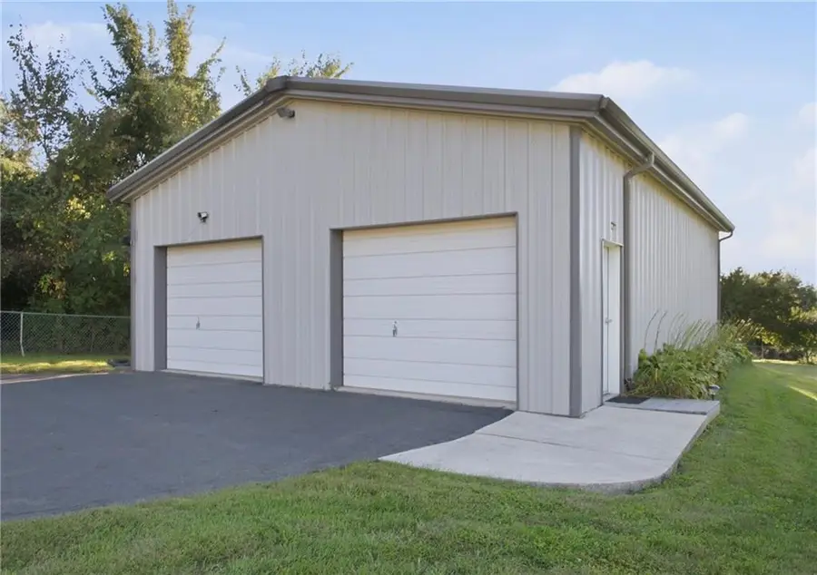 740 N 141st Street, Bonner Springs, KS 66012 - #2