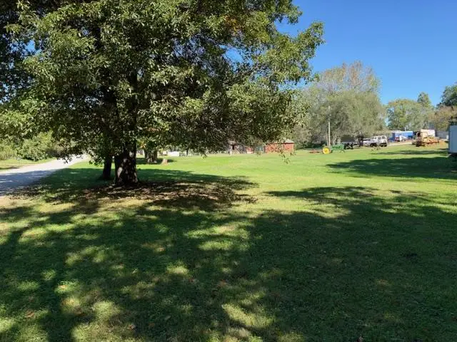 1001 N Jerry Avenue, Raymore, MO 64083 - #2