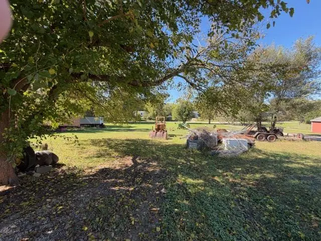 1001 N Jerry Avenue, Raymore, MO 64083 - #3