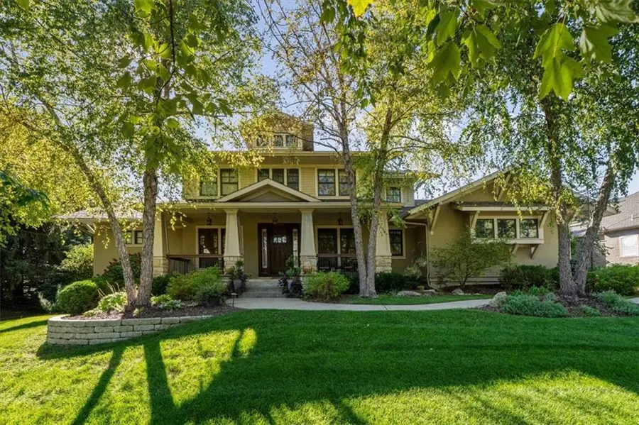 14204 Bluejacket Street, Overland Park, KS 66221 - #2