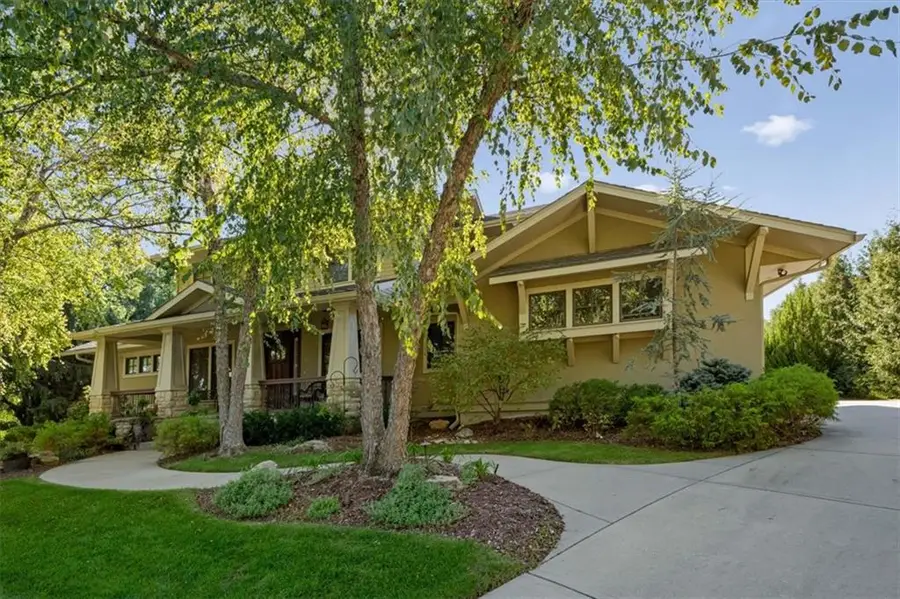 14204 Bluejacket Street, Overland Park, KS 66221 - #3