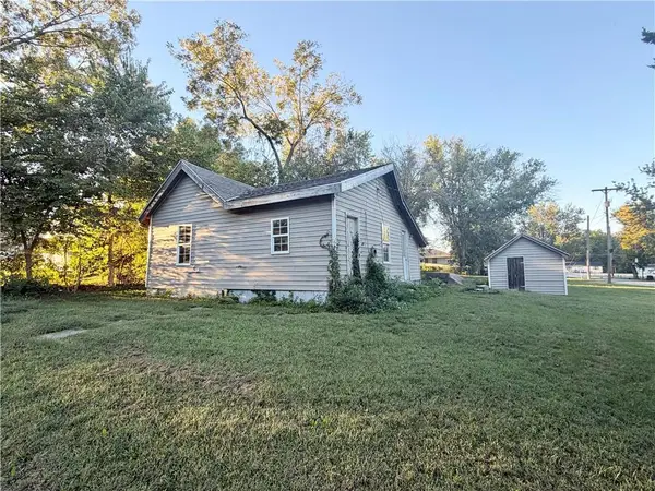 306 E Fort Scott Street, Butler, MO 64730
