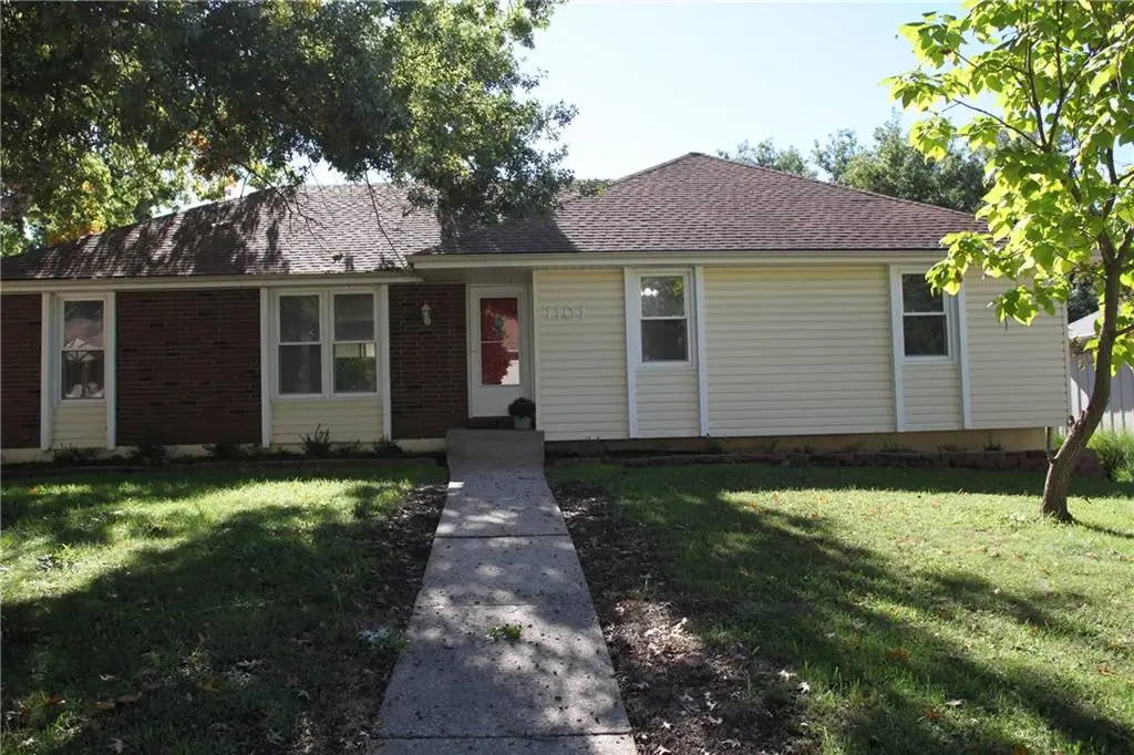 1101 SW 21st Street, Blue Springs, MO 64015 - #1