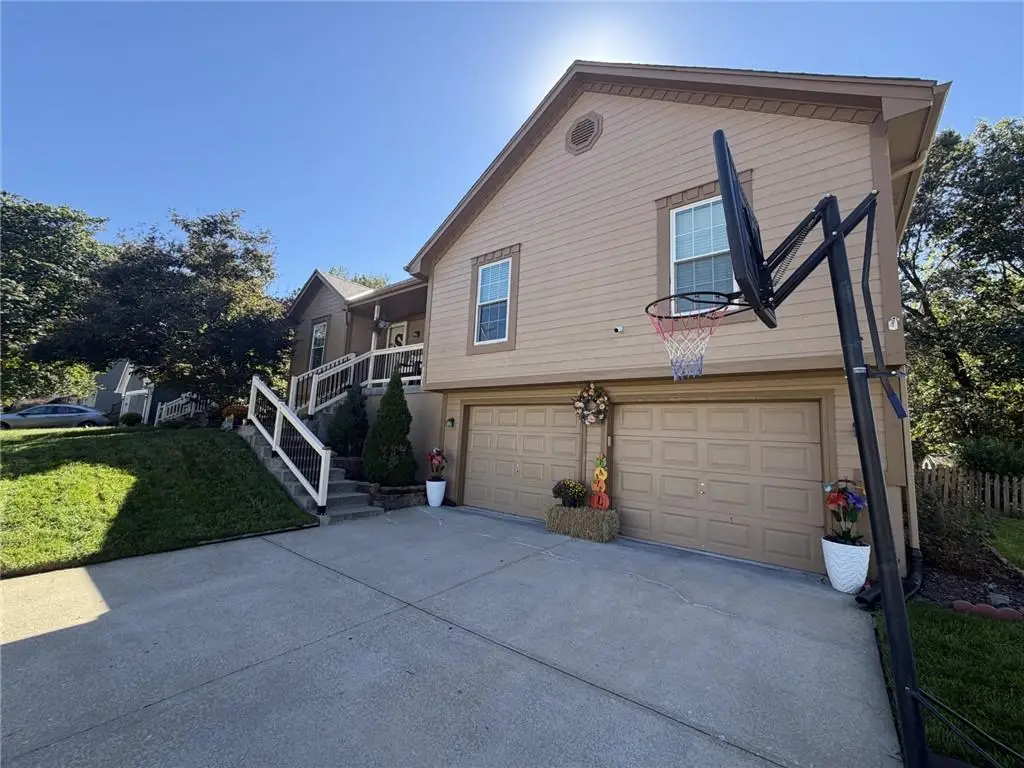 8623 NE 72nd Terrace, Kansas City, MO 64158 - #1