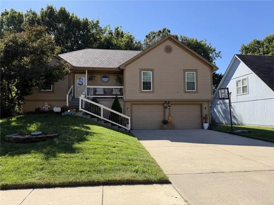 8623 NE 72nd Terrace, Kansas City, MO 64158 - #2