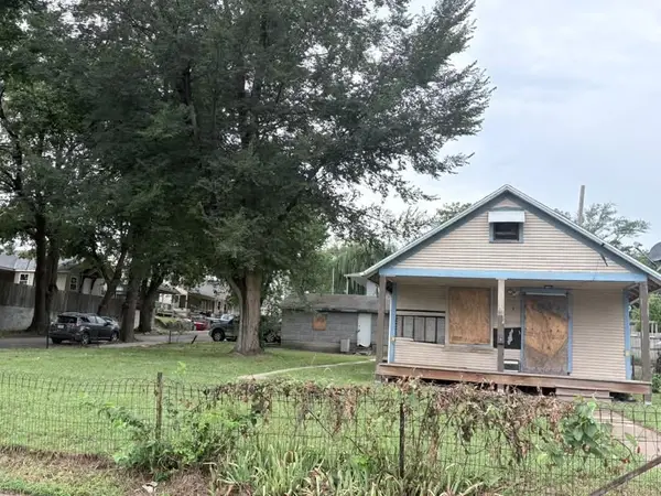 1638 Ewing Avenue, Kansas City, MO 64126