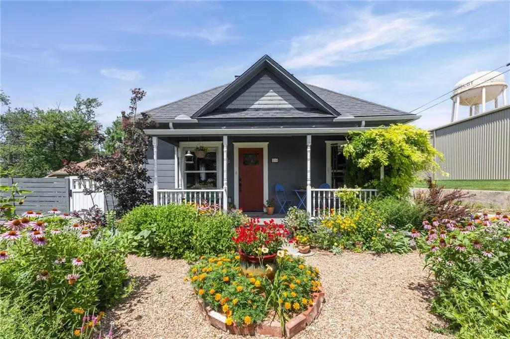 214 S 8th Street, Humboldt, KS 66748 - #1