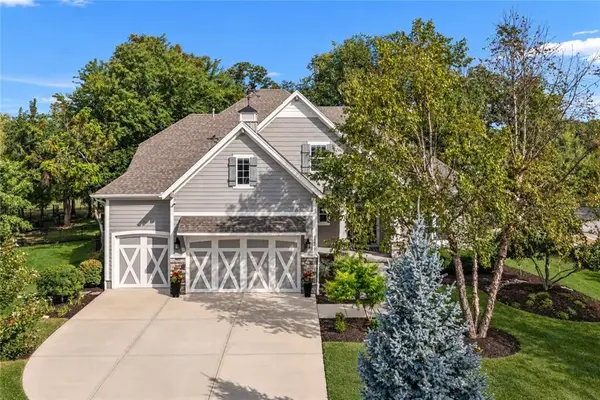 24642 W 121st Street, Olathe, KS 66061