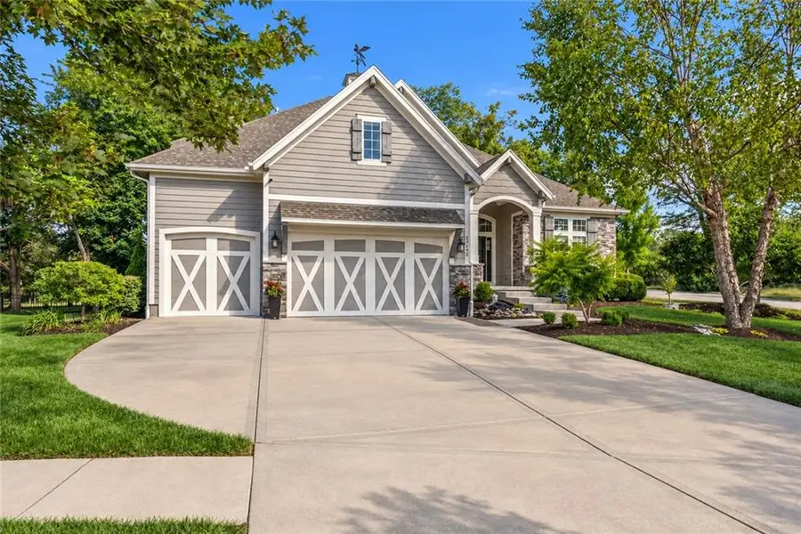 24642 W 121st Street, Olathe, KS 66061 - #3