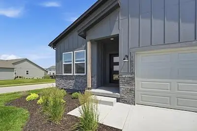 1516 SW 8th Terrace, Oak Grove, MO 64075 - #2